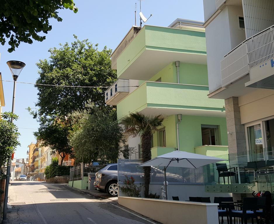 Residence Diffuso Arcobaleno Gabicce Mare Exterior foto